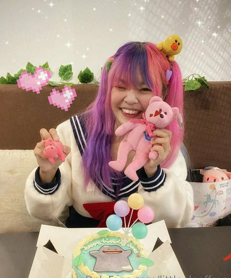 littleeleaffree pretty model picture