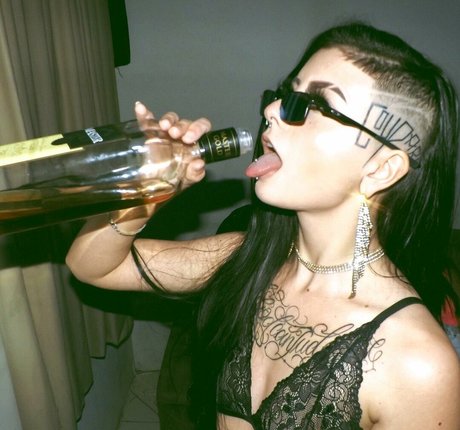 Nadyvargaspxt hot pornstar gallery