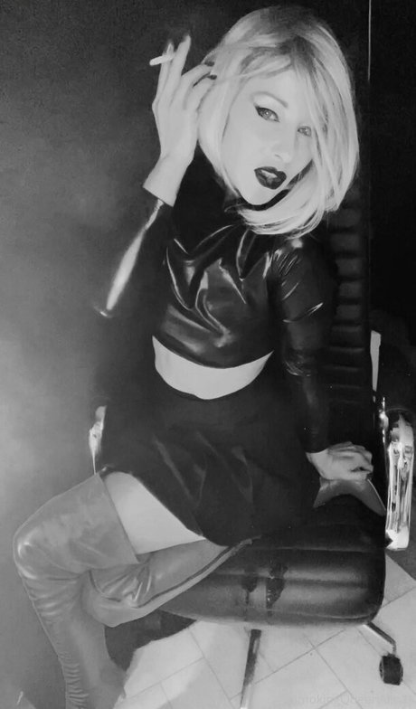 smokingqueenalina pornstar sex photos