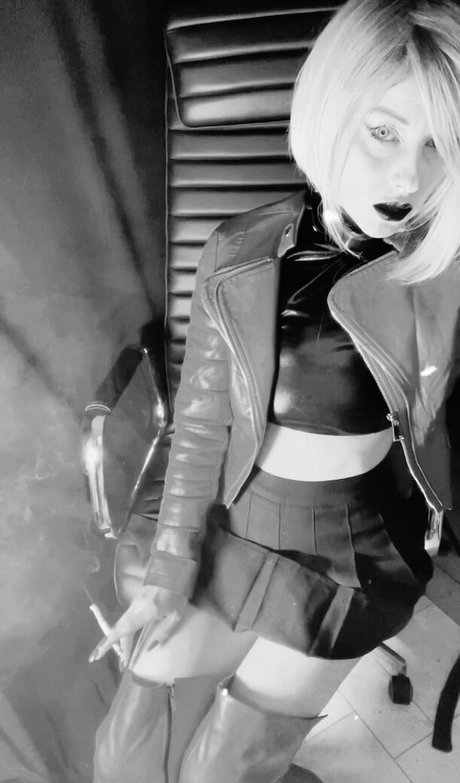 smokingqueenalina star porn archive