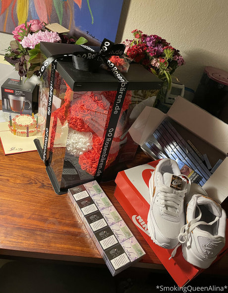 smokingqueenalina model nude galleries