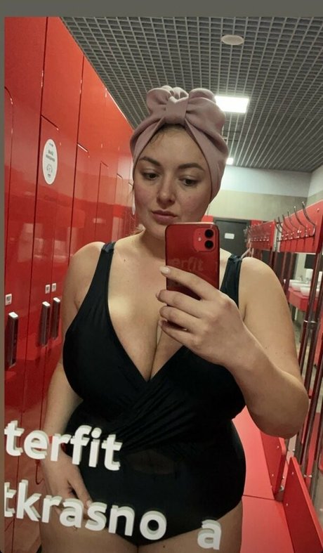 Darya Savran nude actress galleries