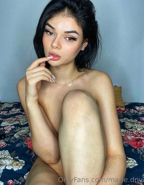 marie dny model nudes photos