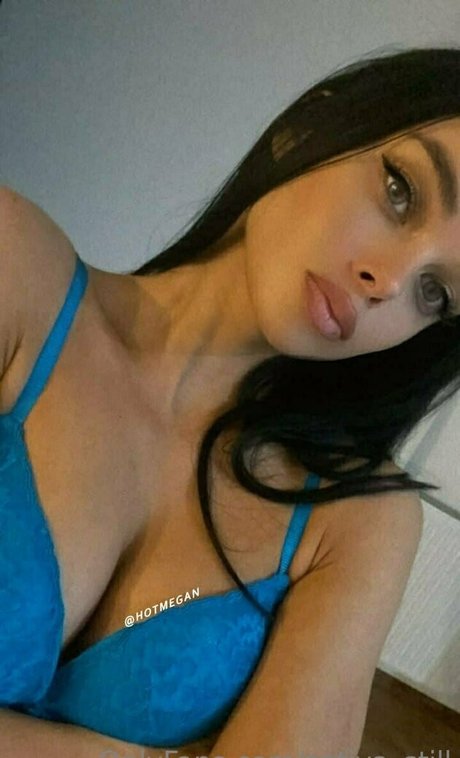 sativa still star hd photo