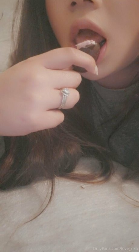 love rika pornographic model photo