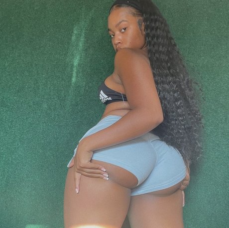 arab blowjob onlyfans sexy photo