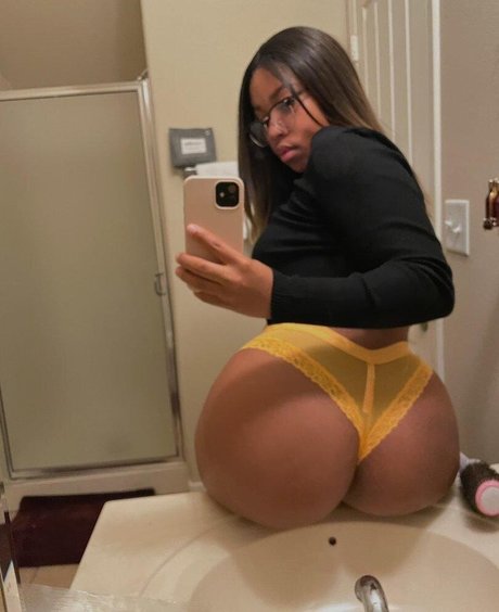 liamirandalinzy model best pic