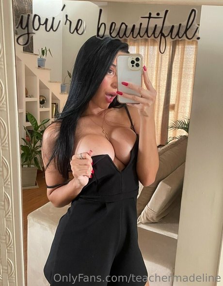 Maddy Foxx sexy pornstar picture