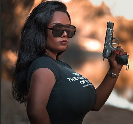 JustNati hd actress pic