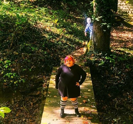 ashes onlyfree model naked image