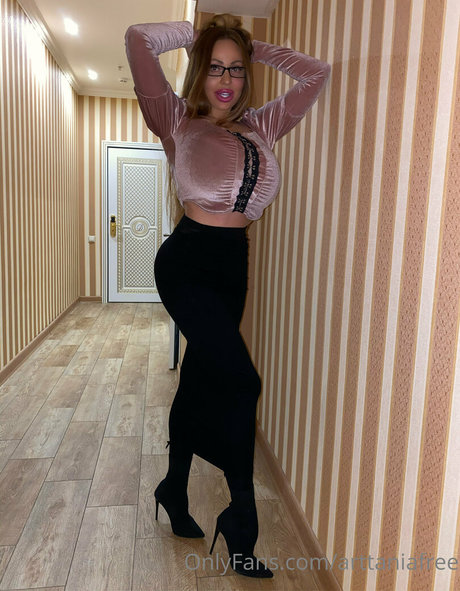 mature lingerie onlyfans hot porn pic