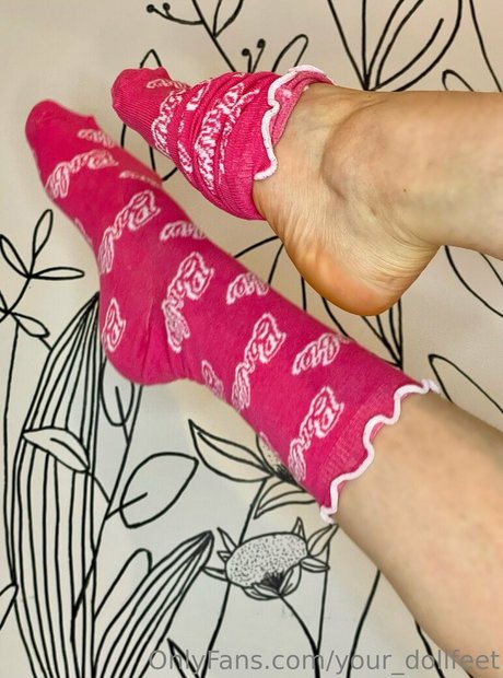 your dollfeet hot actress images