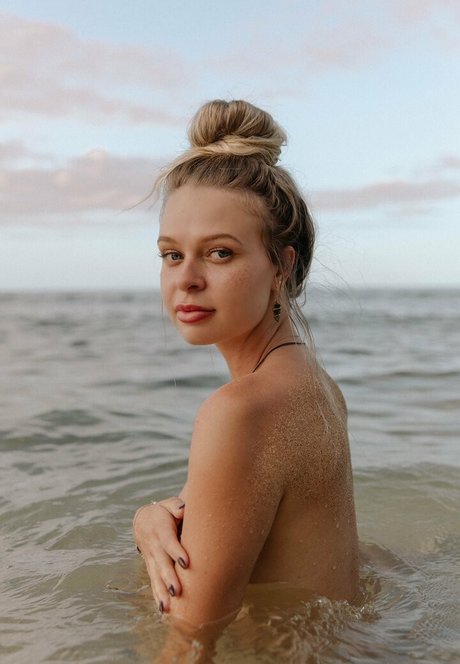 freyaannerayy pornstar xxx images