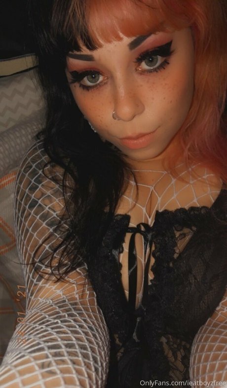 ieatboyzfree adult model pictures