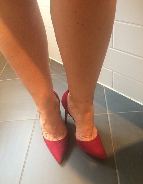 dutchcurvesinheels Profile photo