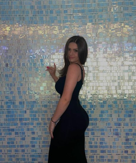 Emiliee Russo free actress gallery