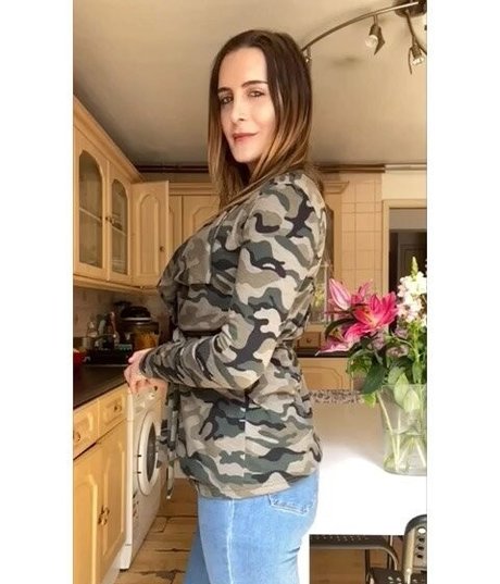 Britishmeghanspice pornographic model photo