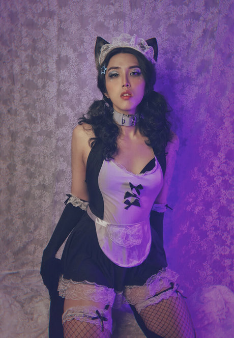 Emily Yunicorn free actress pics