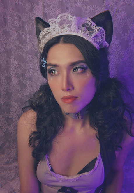 Emily Yunicorn model porn gallery