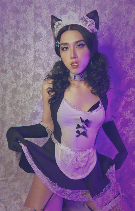 Emily Yunicorn pornstar pretty pictures