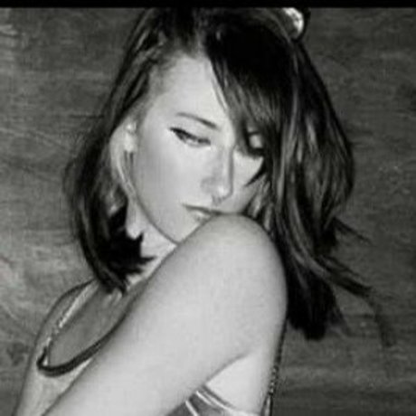 Kirbysuniverse pornstar sexy pic