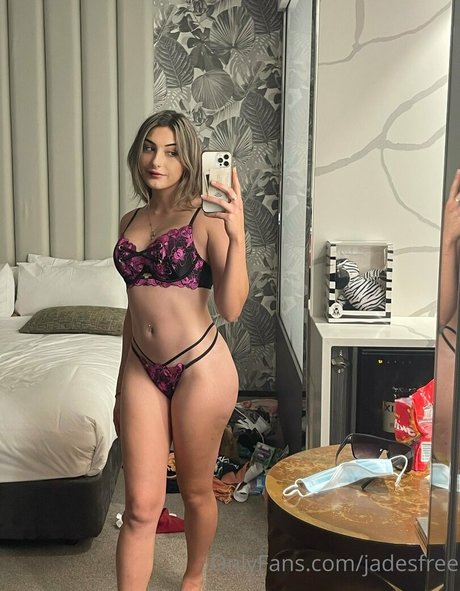 jadesfree star perfect photo