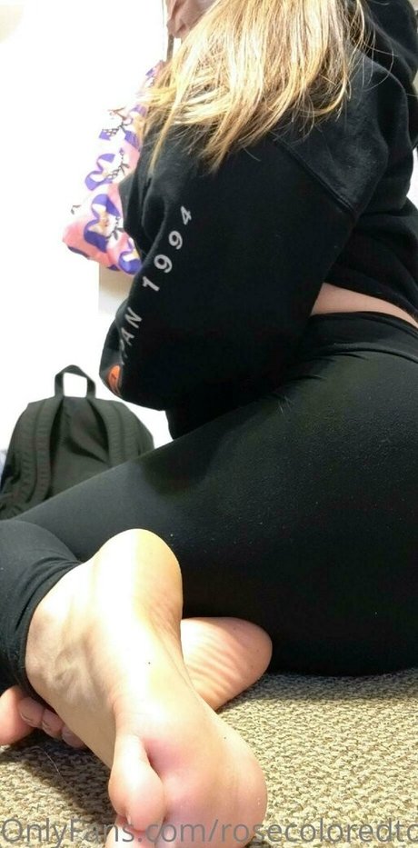rosecoloredtoesfree model sex images