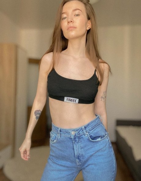 lily mint nice model galleries