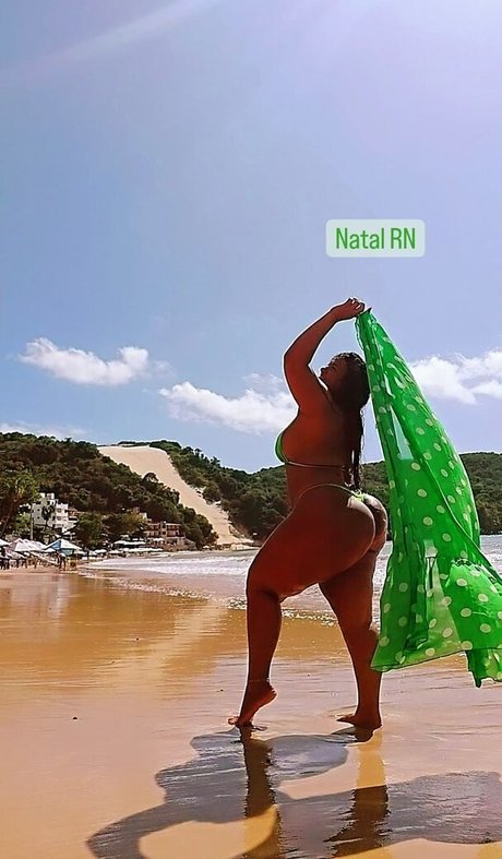 Maria Bronzeada star high quality pic