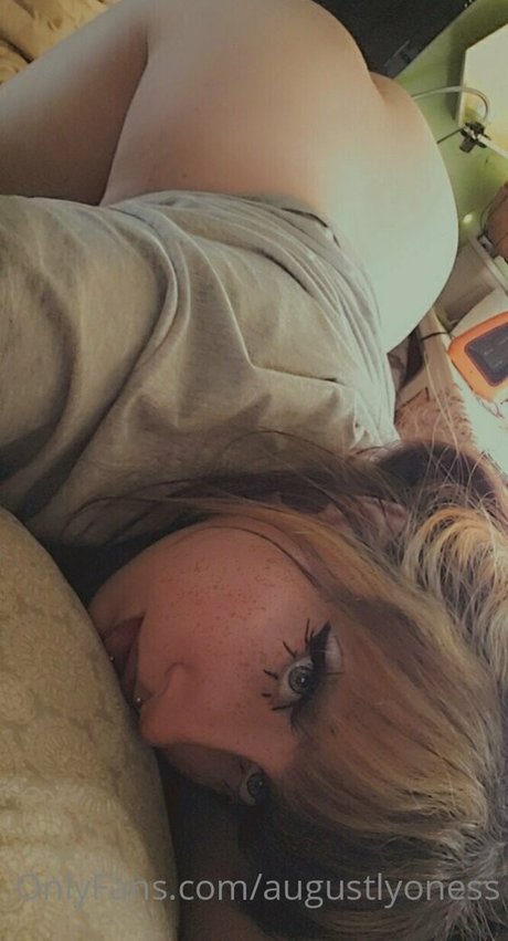 shemale handjob onlyfans beautiful porn pictures