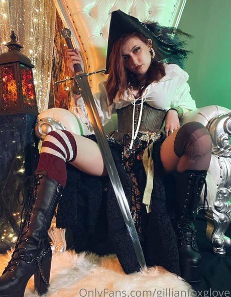 gillianfoxglove model high quality picture