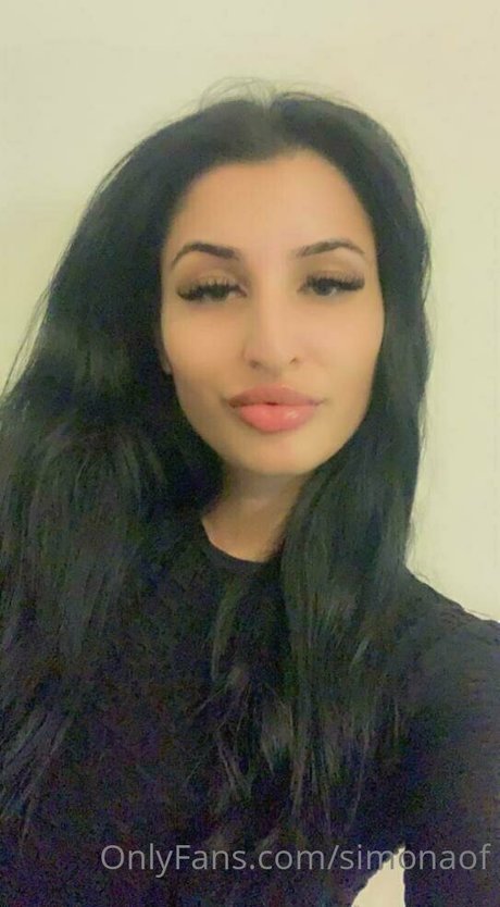 simonaof sex actress photo