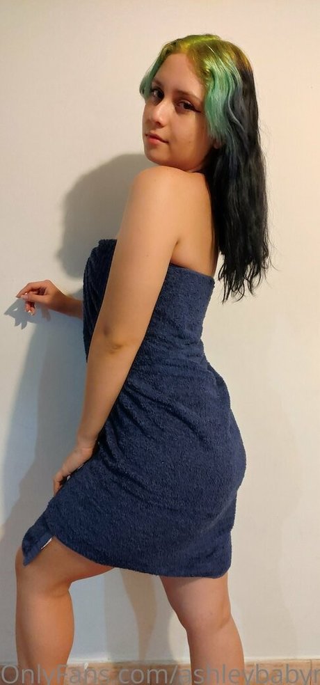 ashleybabymodel beautiful pornstar pic