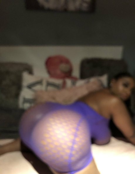 fatassbaddie star exclusive image