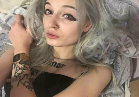 step sisss nice model pic