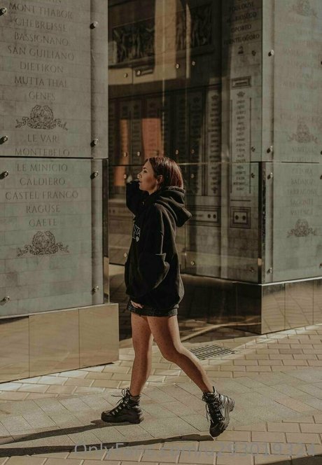 fairy gloria model xxx archive