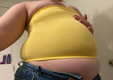 squirt teen onlyfans nude photo