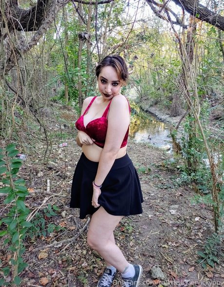 callme ickiervickyfree hot star pics