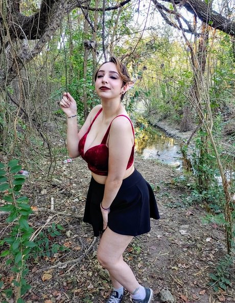 callme ickiervickyfree star adult photos