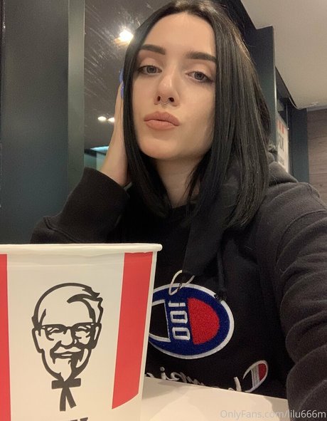 lilu666m pornstar nude picture