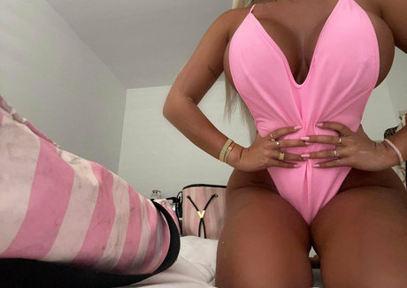 gtaborda777 star adult pics