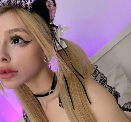 blonde small tits onlyfans hot xxx pics