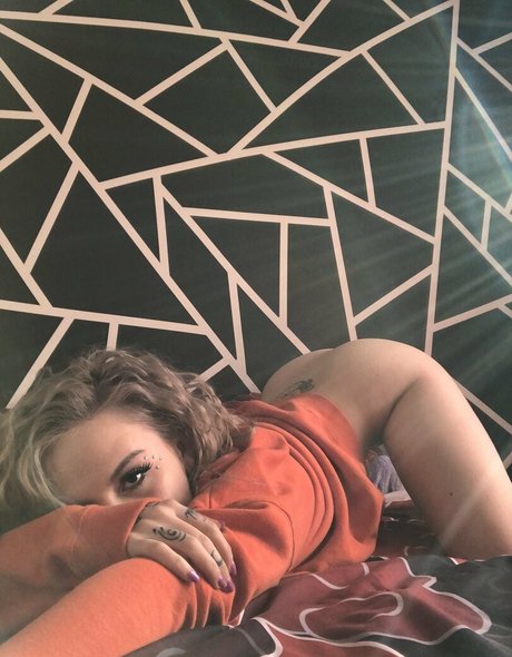 sabsaturnalia exclusive star image