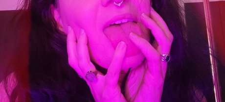 Malasmr nude pornstar archive