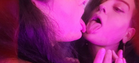 Malasmr pretty pornstar photo