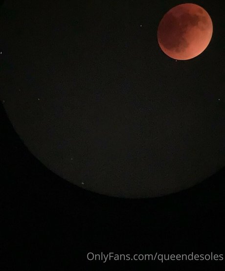 queendesoles pornographic actress galleries