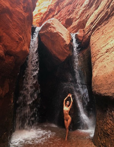 mylifenudefree model naked gallery