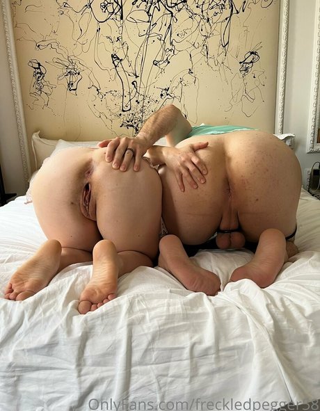 freckledpegger58 naked model pics