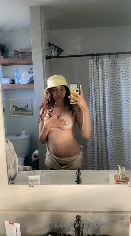 tiktok stars onlyfans free images