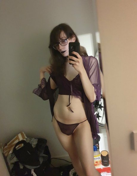 Beccasaur64 naked actress pic